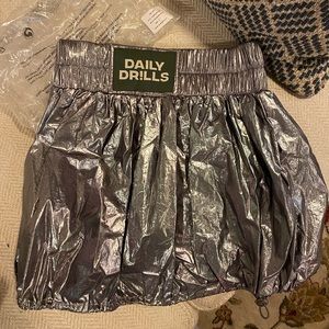 DAILY DRILLS BUBBLE SKIRT